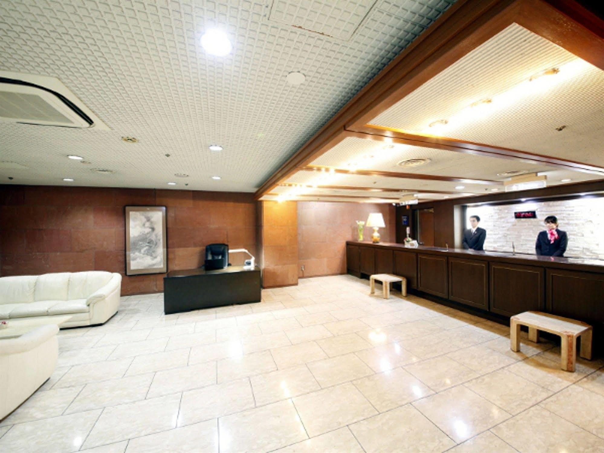 โรงแรมเซ็นทรัล โยะโกะซุกะ โยโกสุกะ ภายนอก รูปภาพ